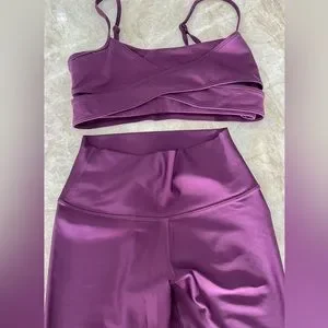 alo yoga 4点セット Alo Yoga（アロヨガ）の「ALO SEAMLESS CABLE KNIT HIGH-WAIST
